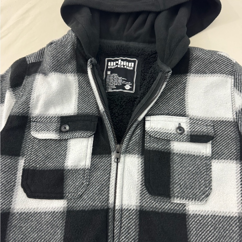 Urban Pipeline Junior's Teen Black Fleece Jacket‎ Size Medium - Picture 3 of 5